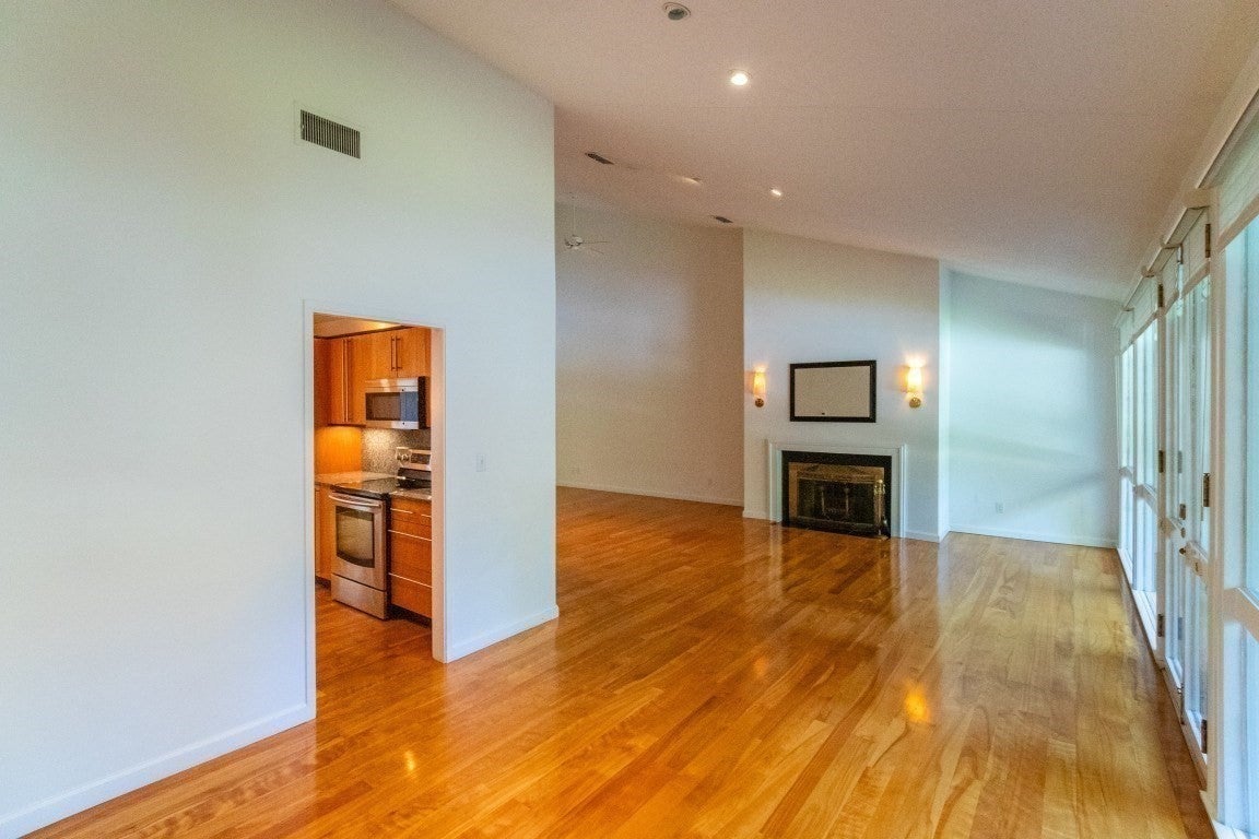 241 Perkins ST #B802, Boston, MA Photo #21