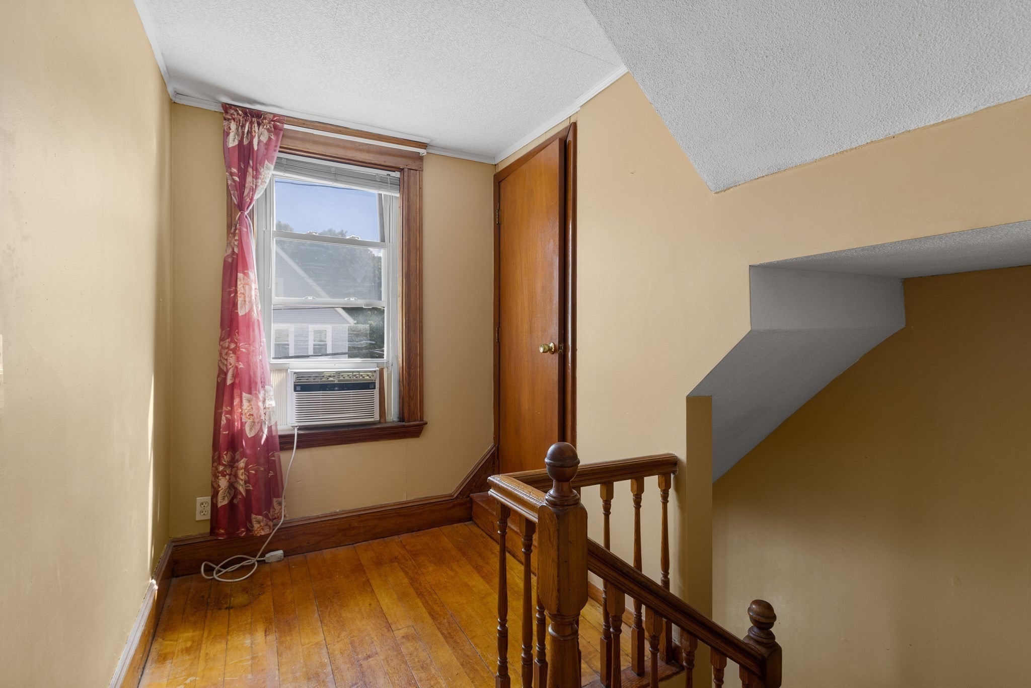 14 Poole St, Medford, MA, 14 Poole St, Medford, MA Photo #17