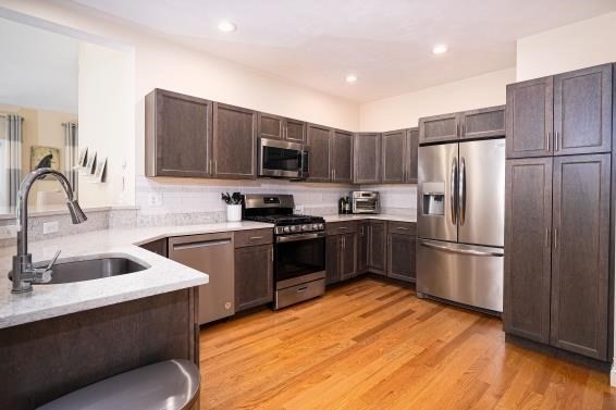 194 Crownshield Ave 194