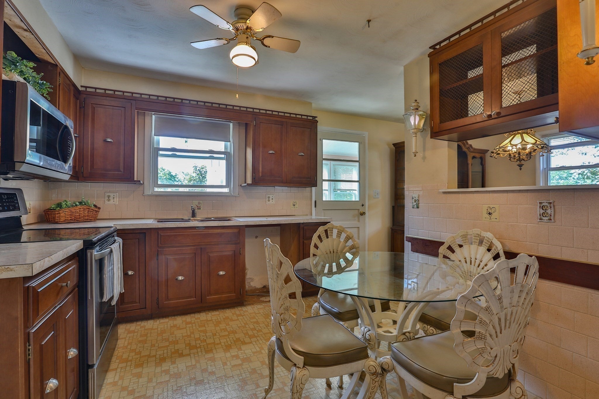 136 Sherwood Dr S DR, Marlborough, MA, 136 Sherwood Dr S DR, Marlborough, MA Photo #8
