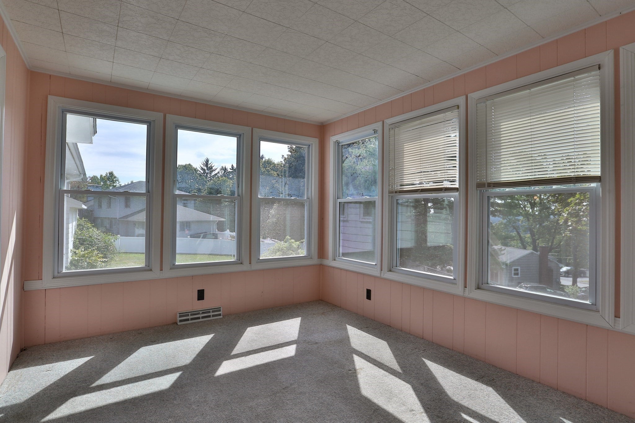 136 Sherwood Dr S DR, Marlborough, MA, 136 Sherwood Dr S DR, Marlborough, MA Photo #10