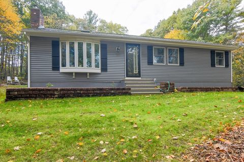 85 Paddock Rd Rutland MA 01543