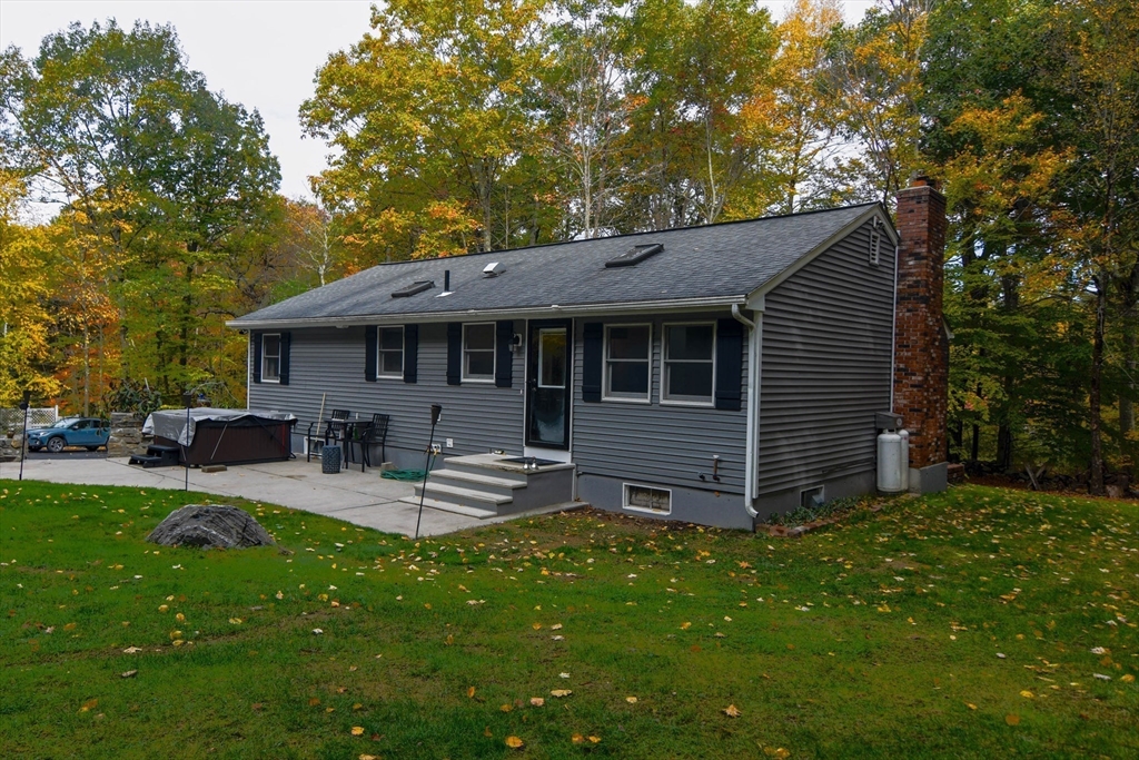 85 Paddock Rd