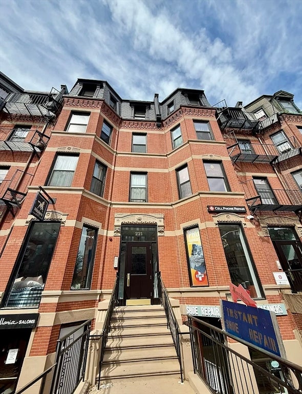 221 Newbury St #3F, Boston, MA, 221 Newbury St #3F, Boston, MA Photo #7