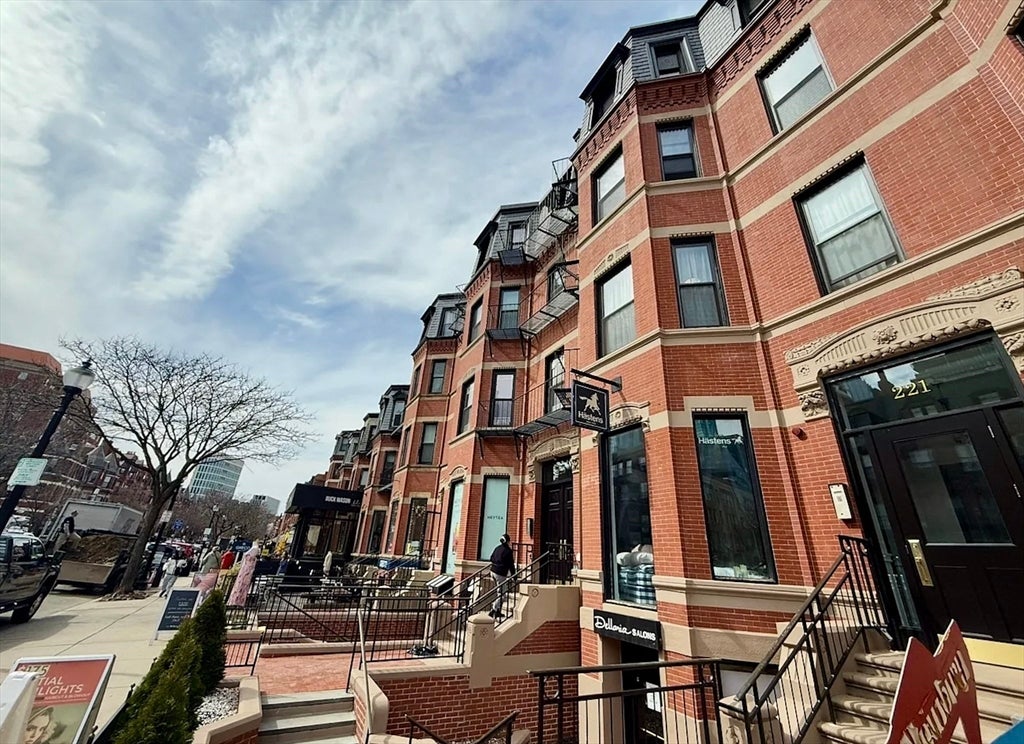 221 Newbury St #3F, Boston, MA, 221 Newbury St #3F, Boston, MA Photo #6