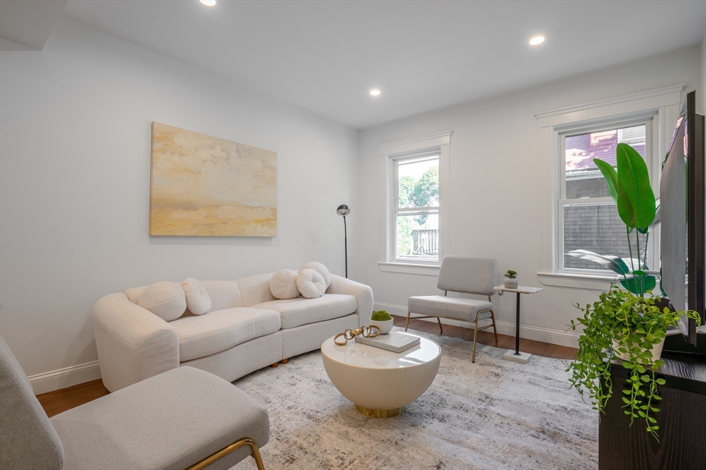 108 Florence Street 1