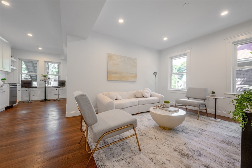 108 Florence Street 1