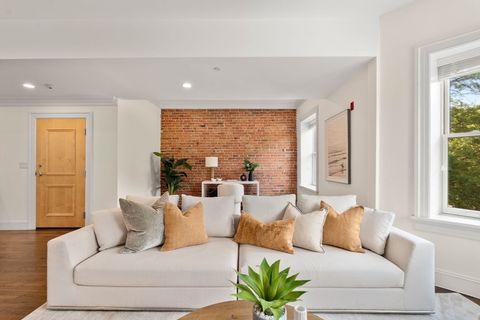 1471 Beacon Street 7 Brookline MA 02446