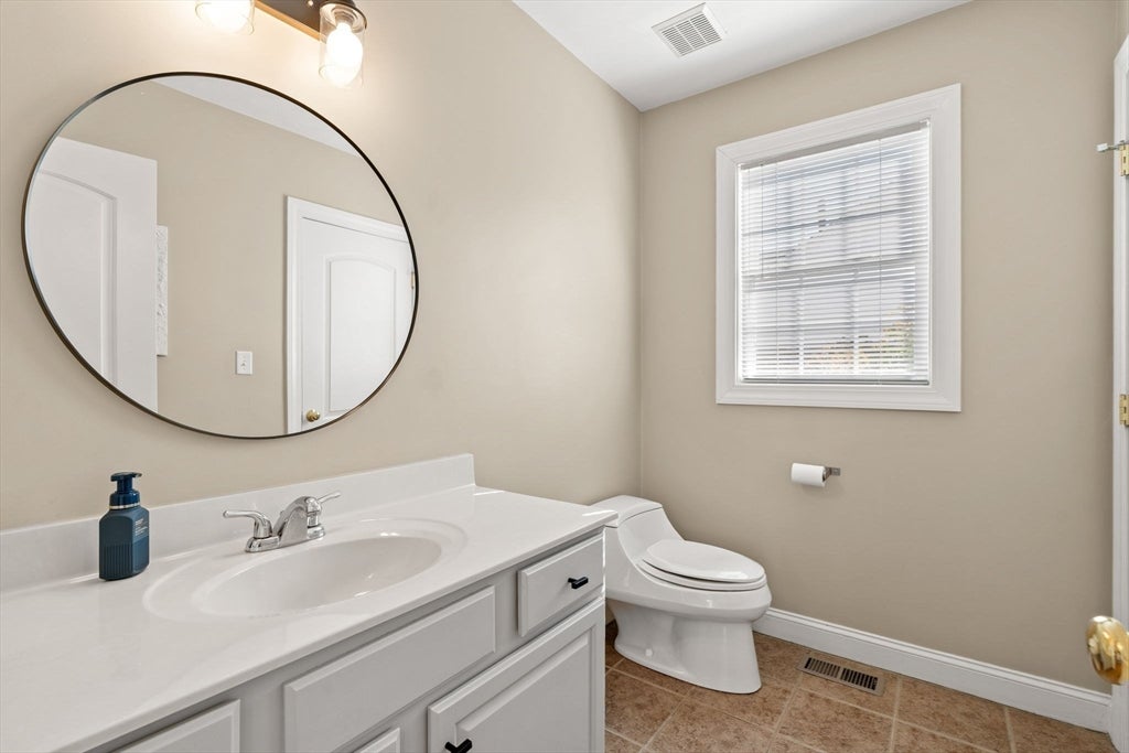 27 Hillock St, Boston, MA Photo #29