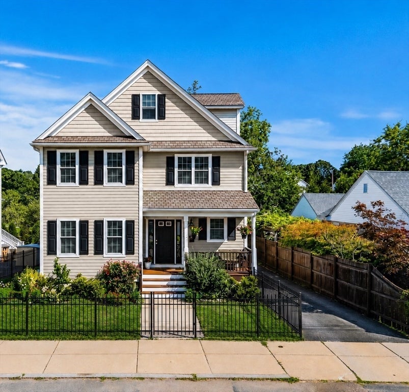 27 Hillock St, Boston, MA Photo #2