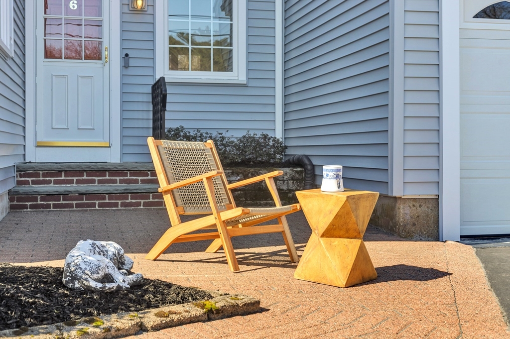 6 Blueberry Hill Road