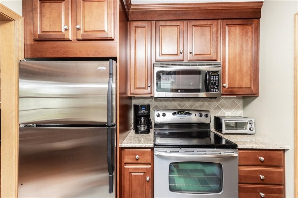 21A Cliff Dr #14A, Taunton, MA, 21A Cliff Dr #14A, Taunton, MA Photo #11