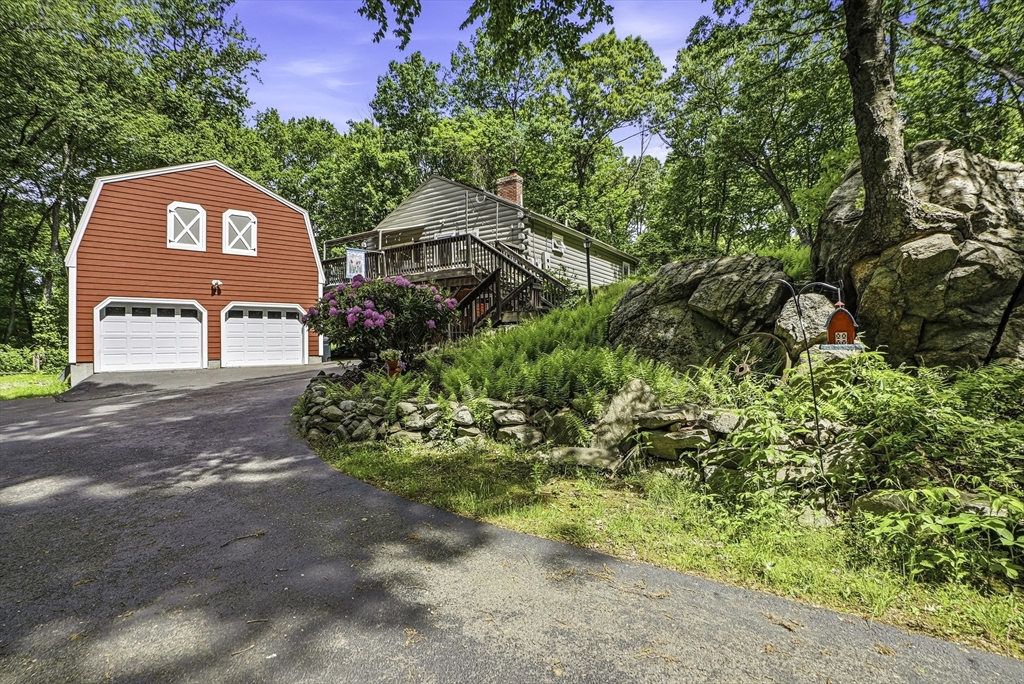 59 Woodland Rd