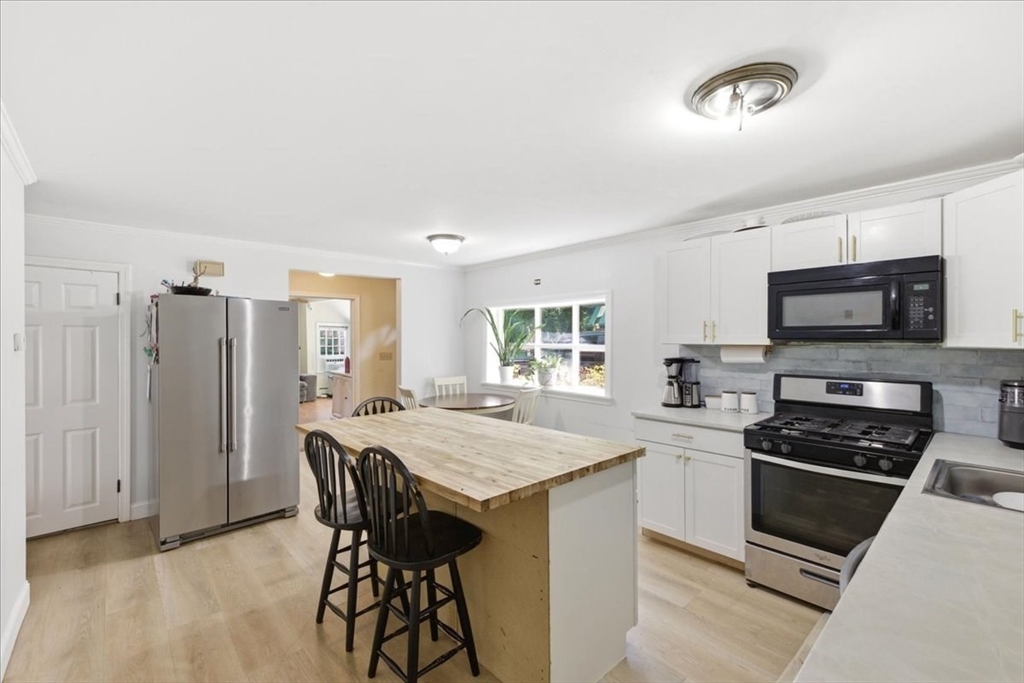 42 Standish Ave