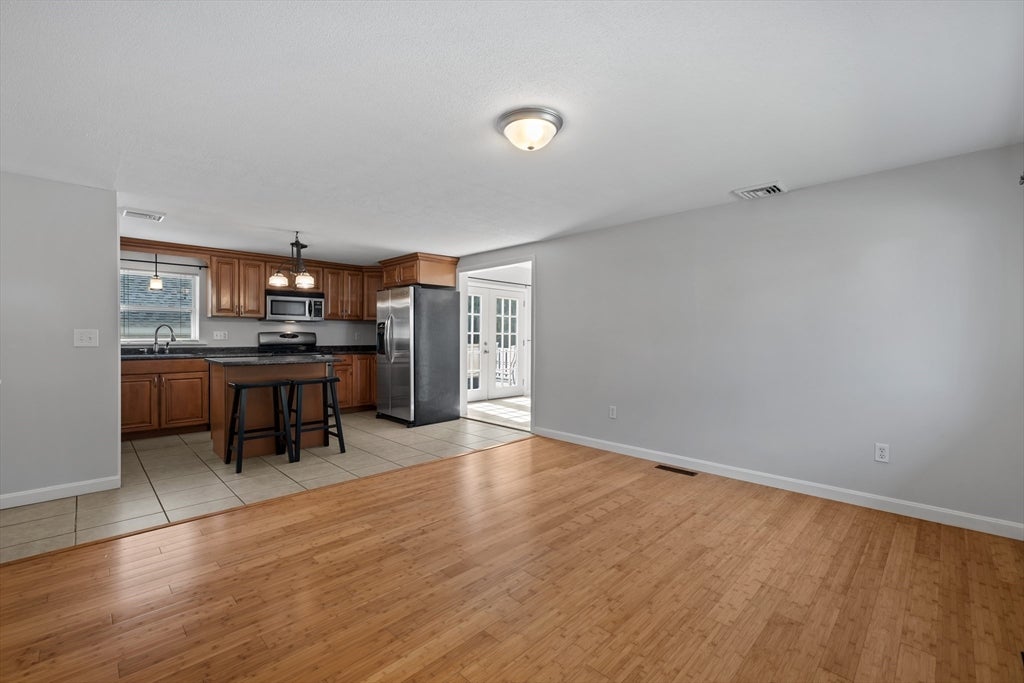 1 Minerva St, Worcester, MA, 1 Minerva St, Worcester, MA Photo #8
