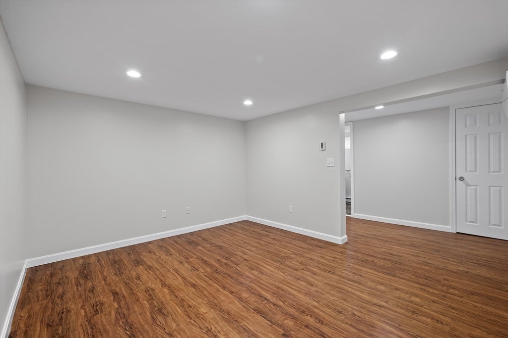 1 Minerva St, Worcester, MA, 1 Minerva St, Worcester, MA Photo #27