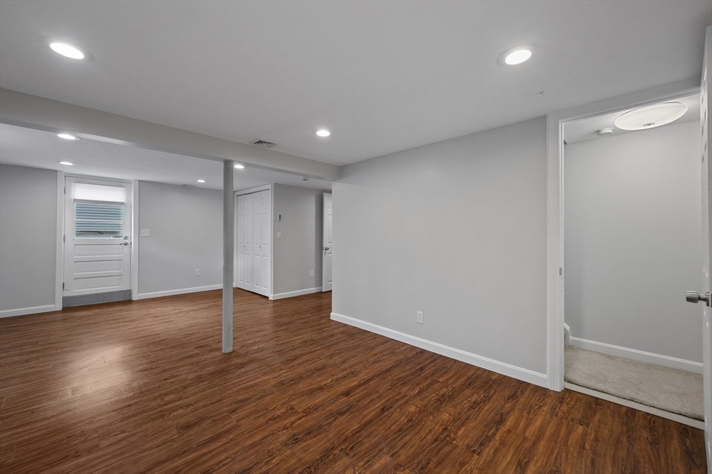 1 Minerva St, Worcester, MA, 1 Minerva St, Worcester, MA Photo #22