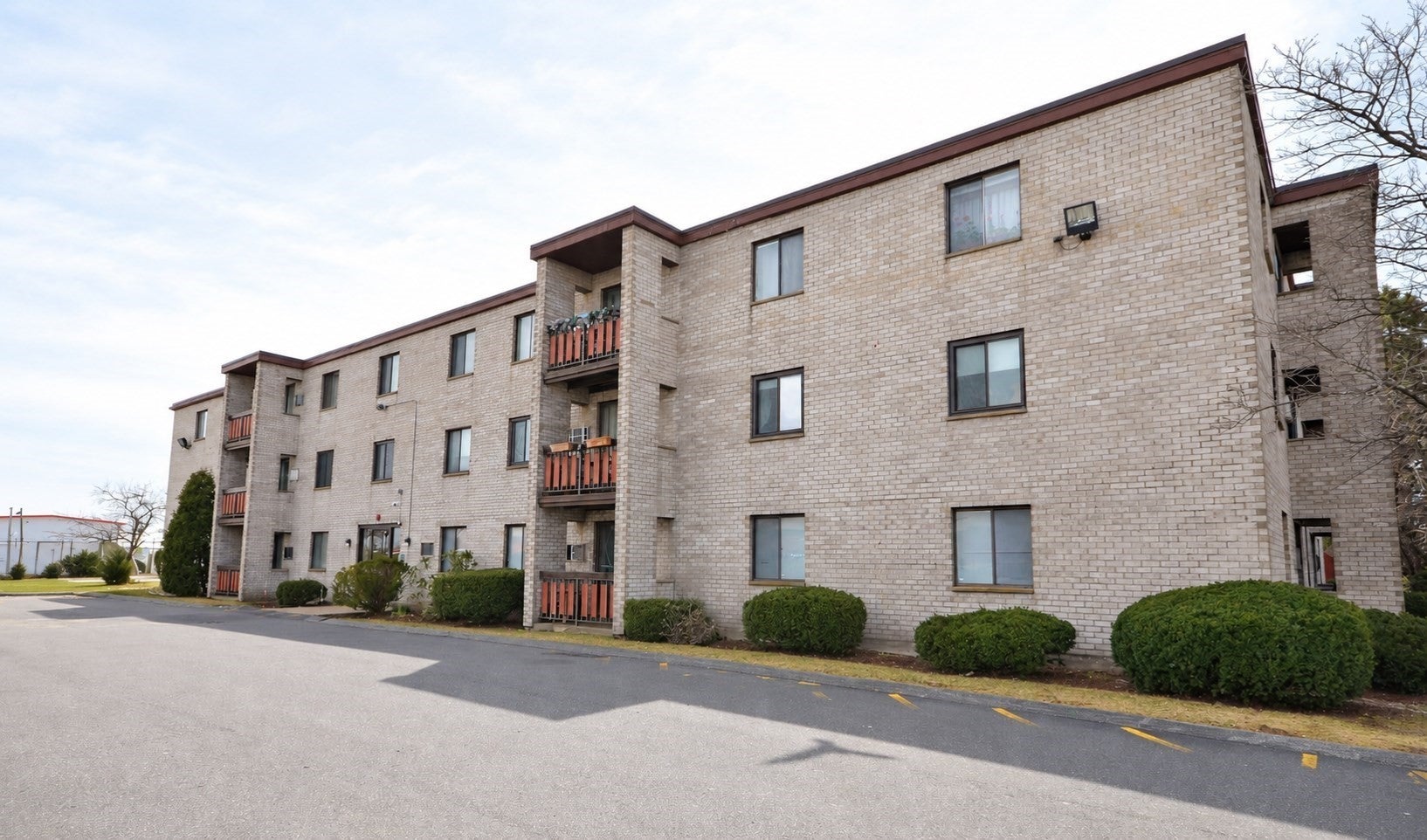Photo of 35 Mccoba St, Revere, MA