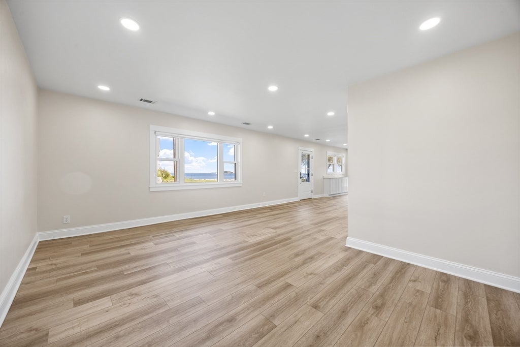 1153 Nantasket Ave, Hull, MA Photo #19
