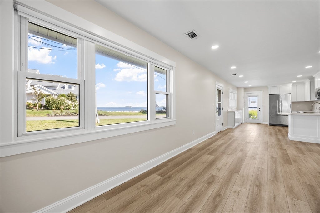 1153 Nantasket Ave, Hull, MA Photo #16