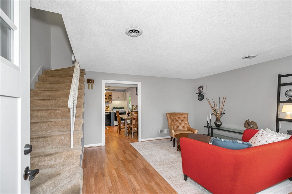 43 Constitution Way 43