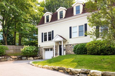 9 Ripley St 1 Newton MA 02459