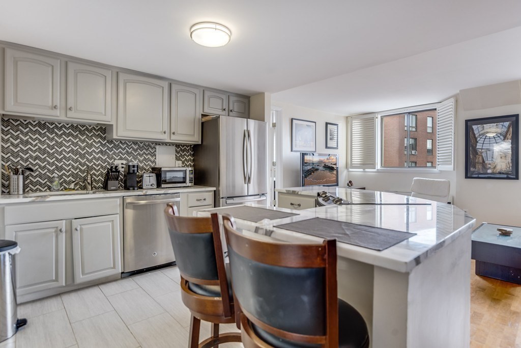 45-63 Atlantic Avenue 5E