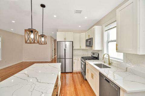 30 Hiawatha Rd Boston MA 02126