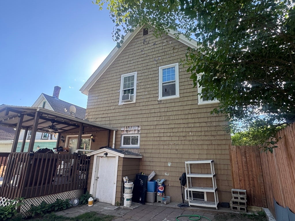 35 Farmland Rd, Lowell, MA Photo #20