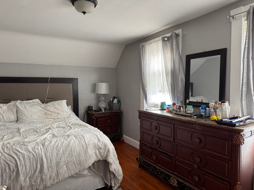 35 Farmland Rd, Lowell, MA Photo #11