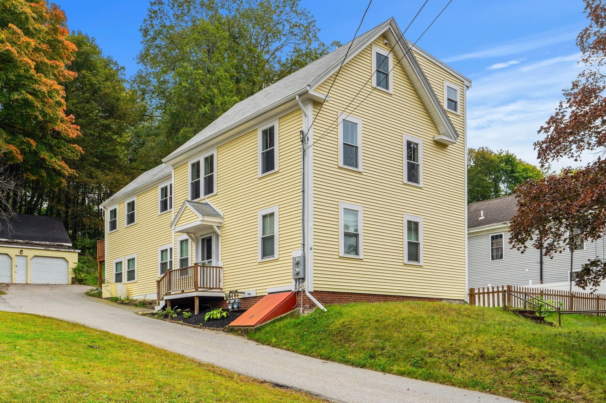 82 Congress Street, Amesbury, MA Photo #1