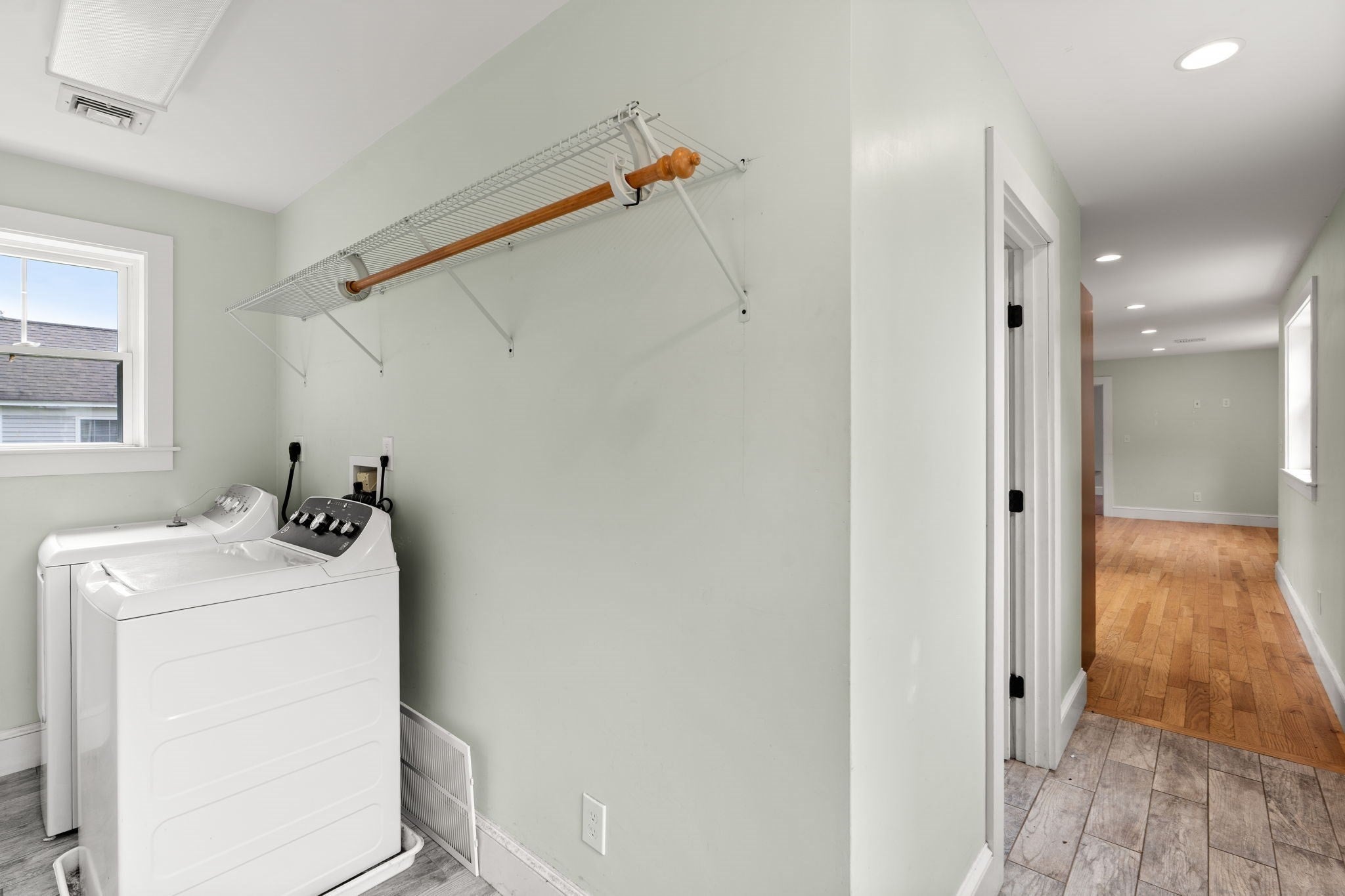 82 Congress Street, Amesbury, MA Photo #35
