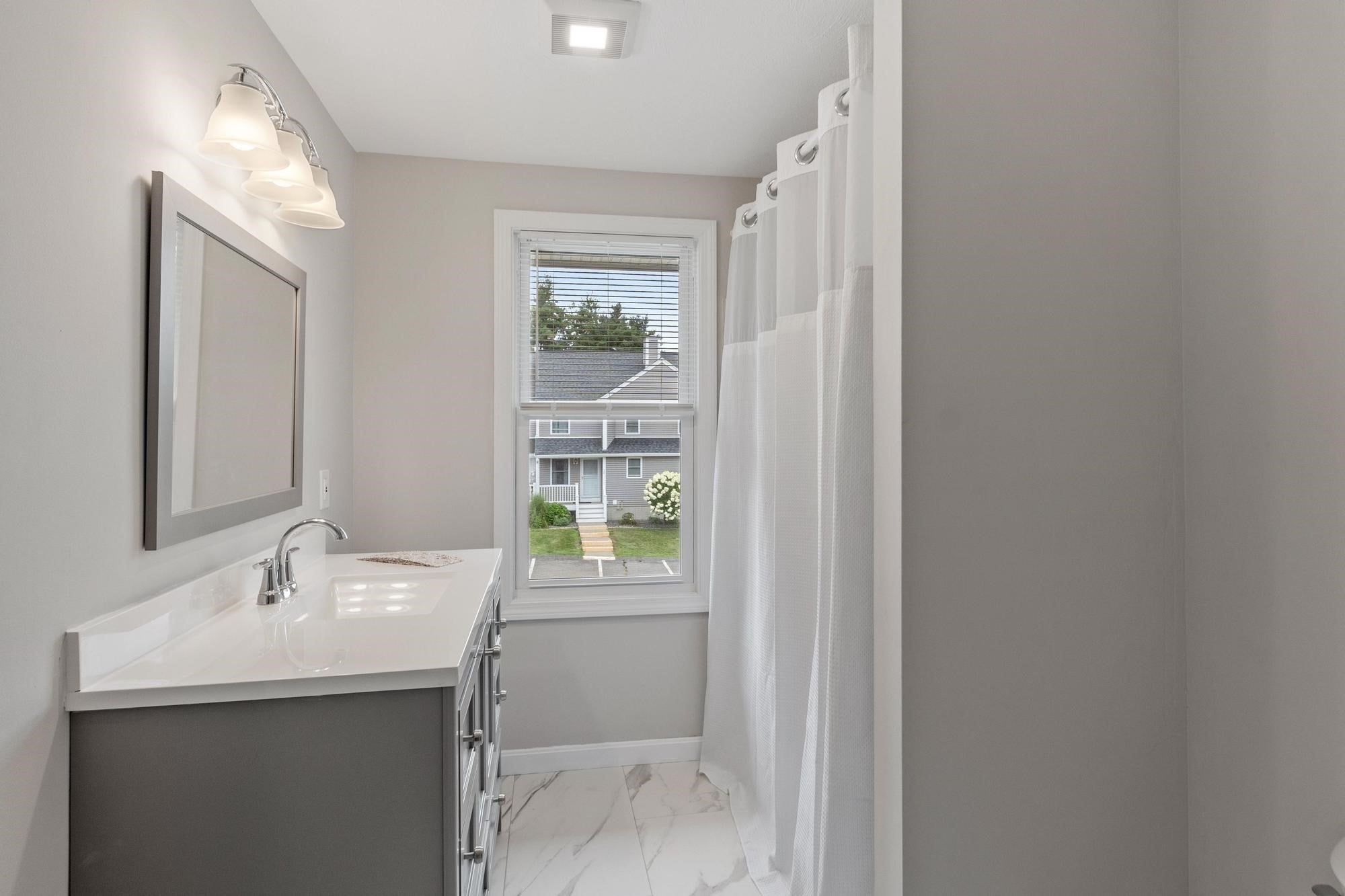 4 Sycamore Dr #4, Leominster, MA, 4 Sycamore Dr #4, Leominster, MA Photo #21