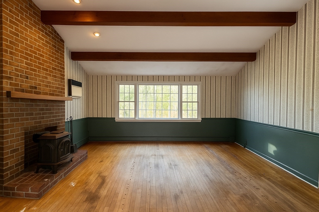 660 Old Dunstable Rd