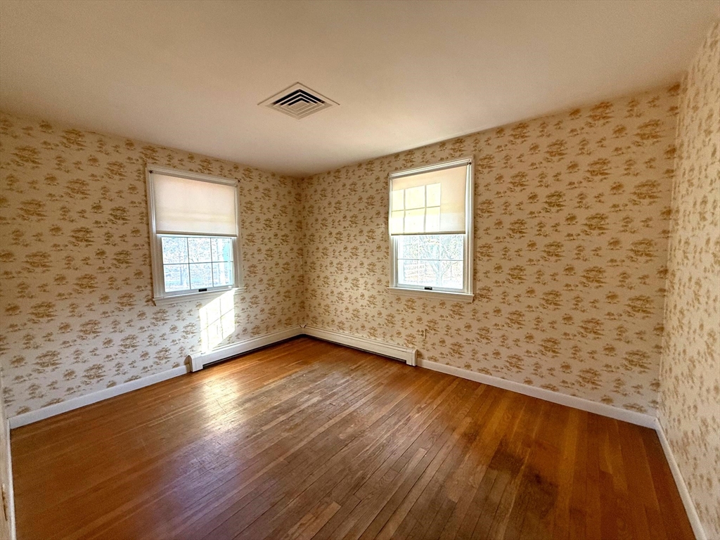 660 Old Dunstable Rd