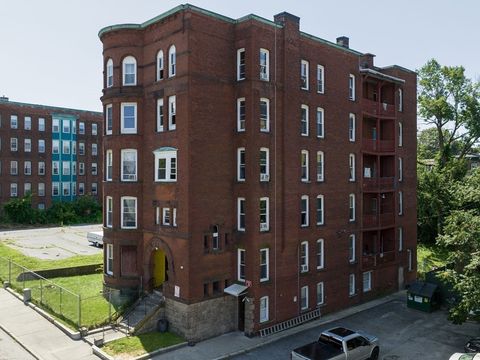 12 Oread St Worcester MA 01608