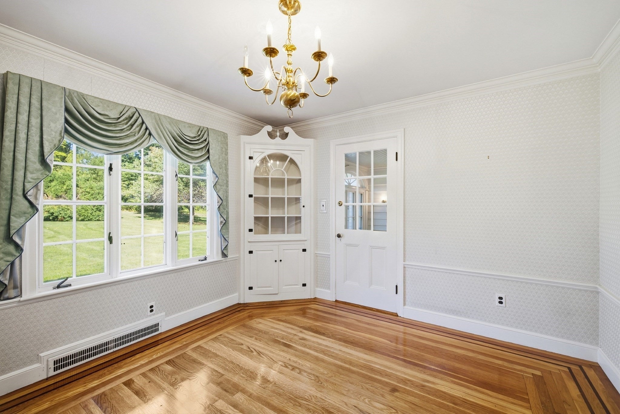35 Forest Street, Stoneham, MA, 35 Forest Street, Stoneham, MA Photo #9