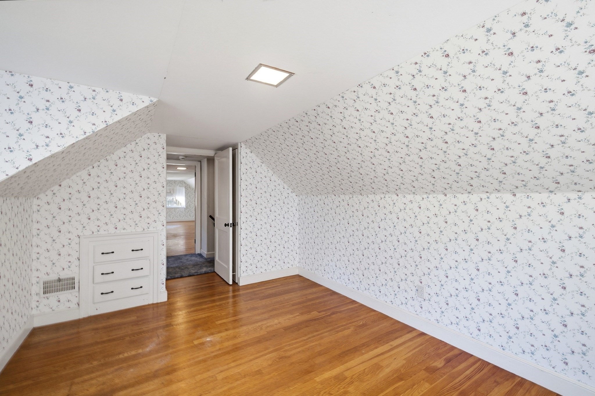35 Forest Street, Stoneham, MA, 35 Forest Street, Stoneham, MA Photo #25