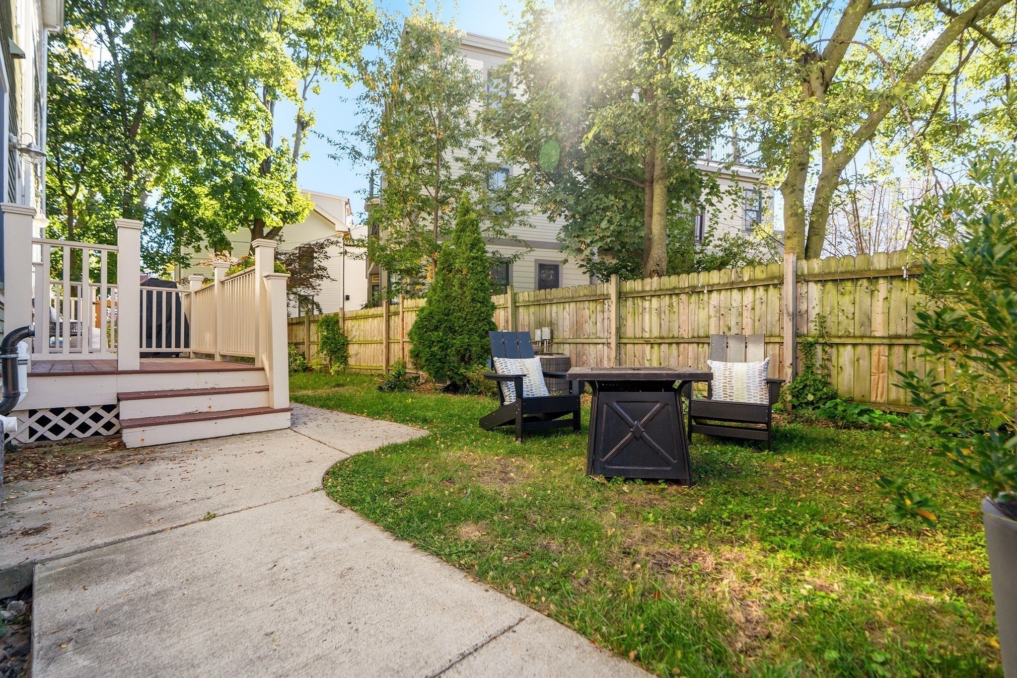 41-B Oak St 41B