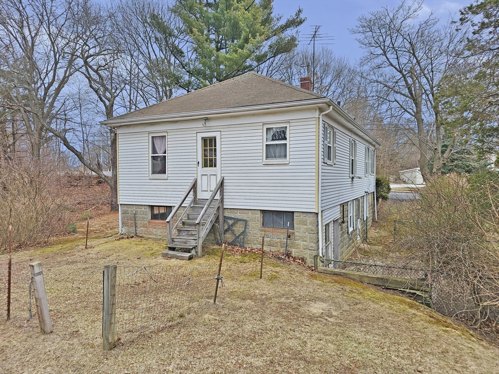 27 Nicks Rock Rd