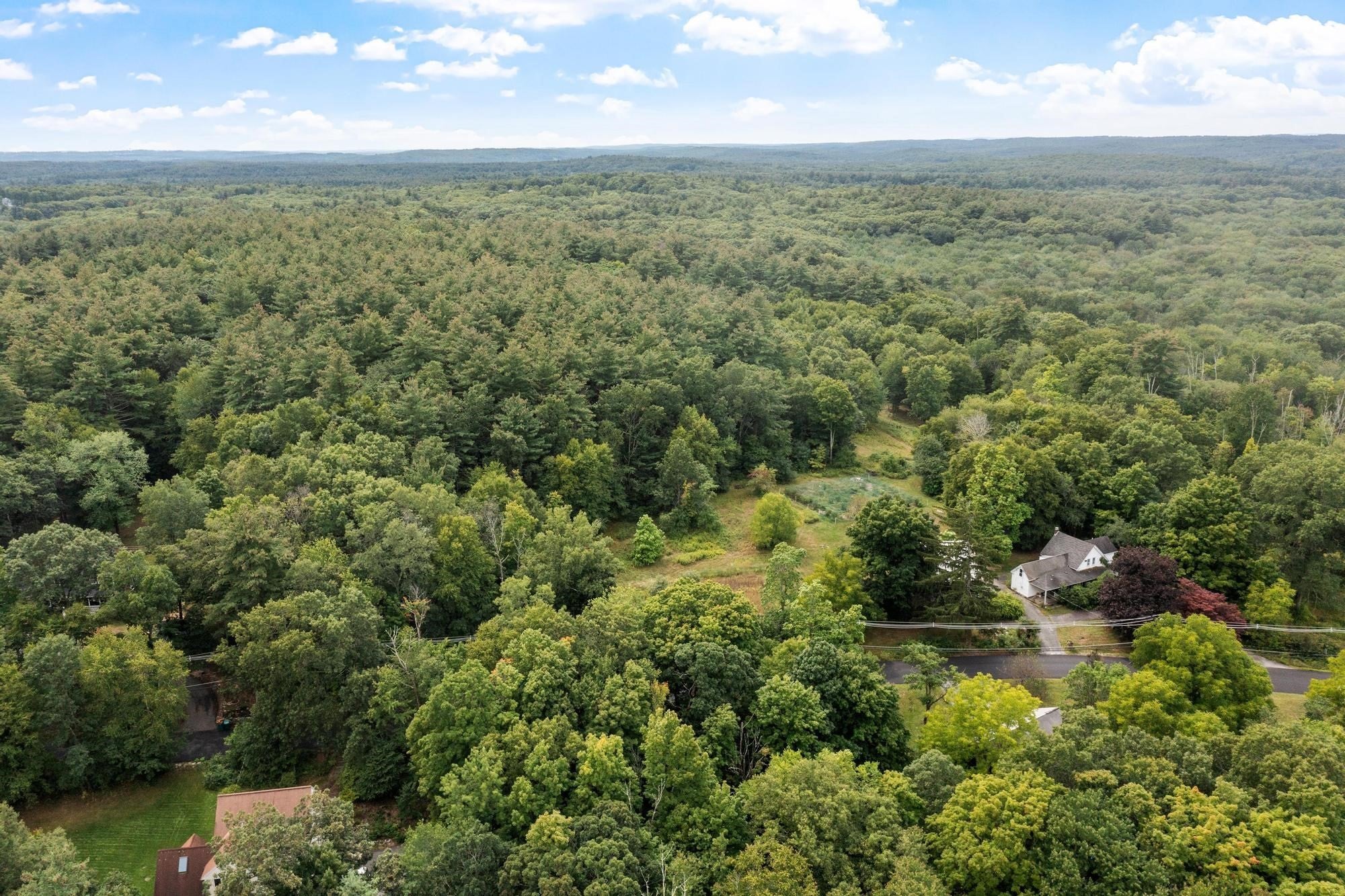 276 Middle Rd