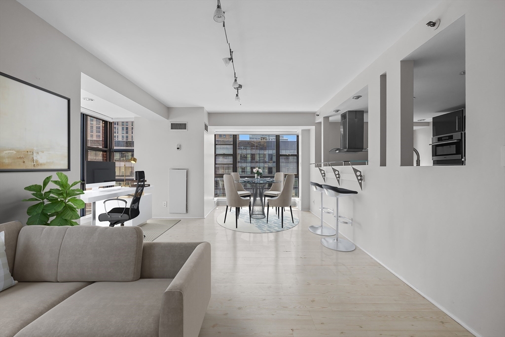 170 Tremont St 1504