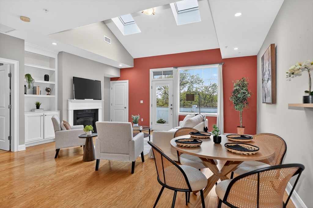 2 Inwood Drive #3012, Woburn, MA Photo #2