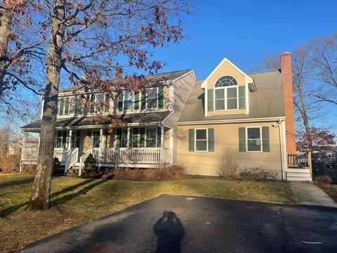 18 Cumberland St Attleboro MA 02703