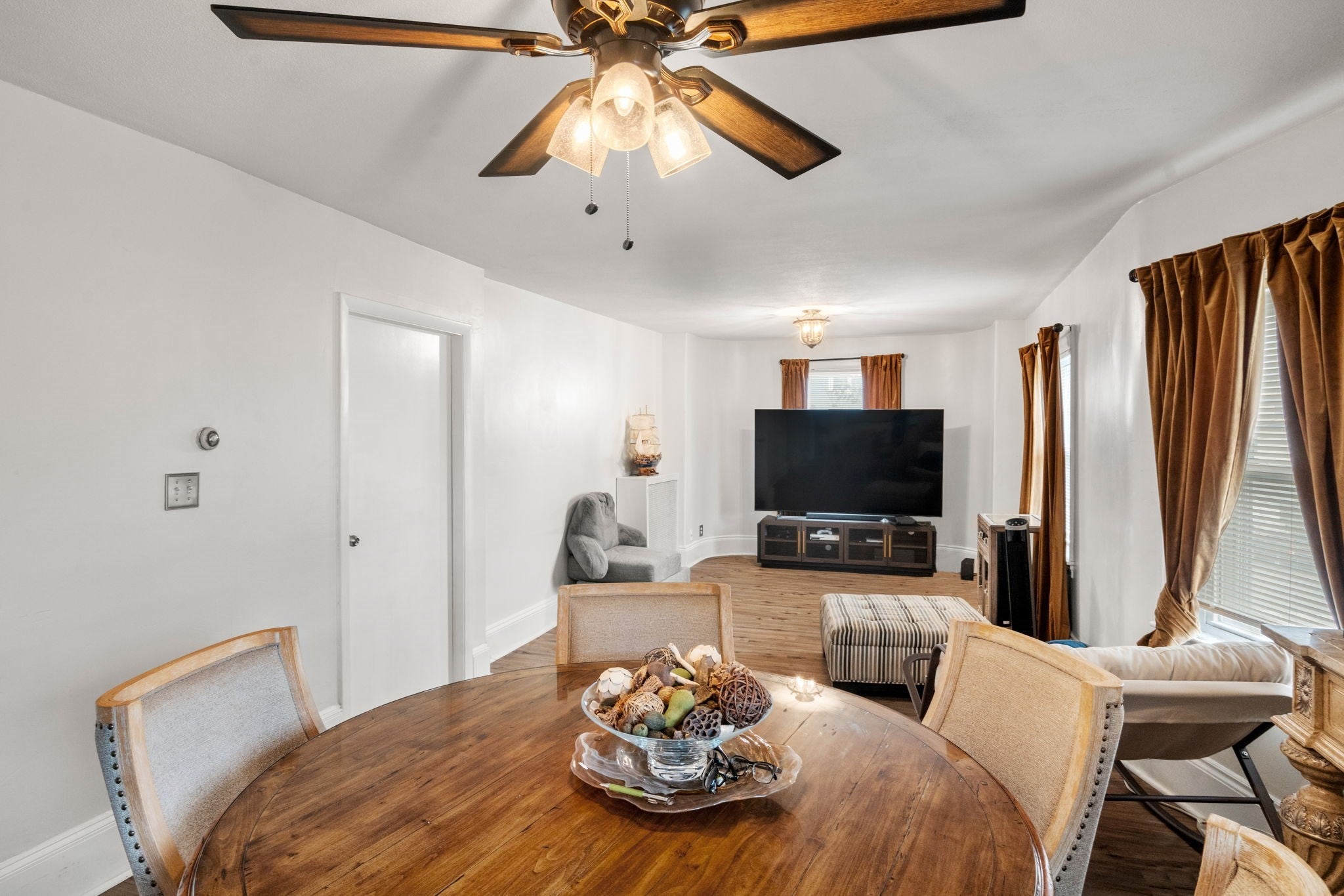 190 Pleasant St, Winthrop, MA Photo #7