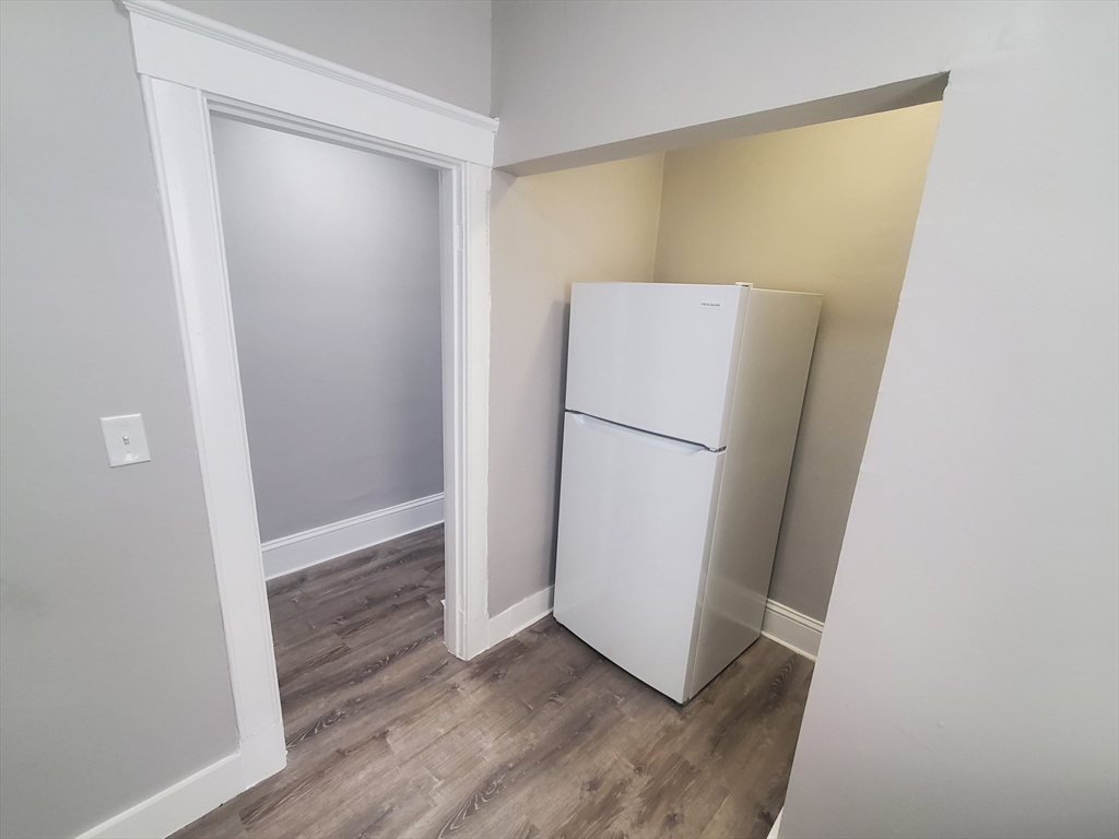 738 Washington Street 25