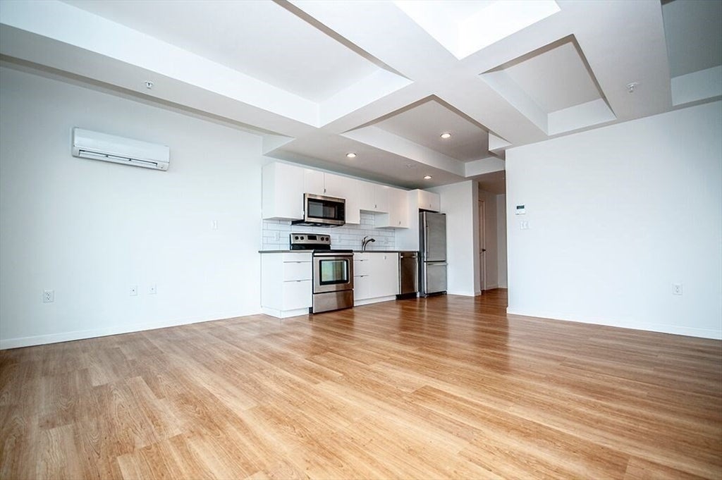 70 Parker Hill Ave #301, Boston, MA, 70 Parker Hill Ave #301, Boston, MA Photo #3