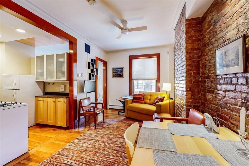 12 Isabella St 3
