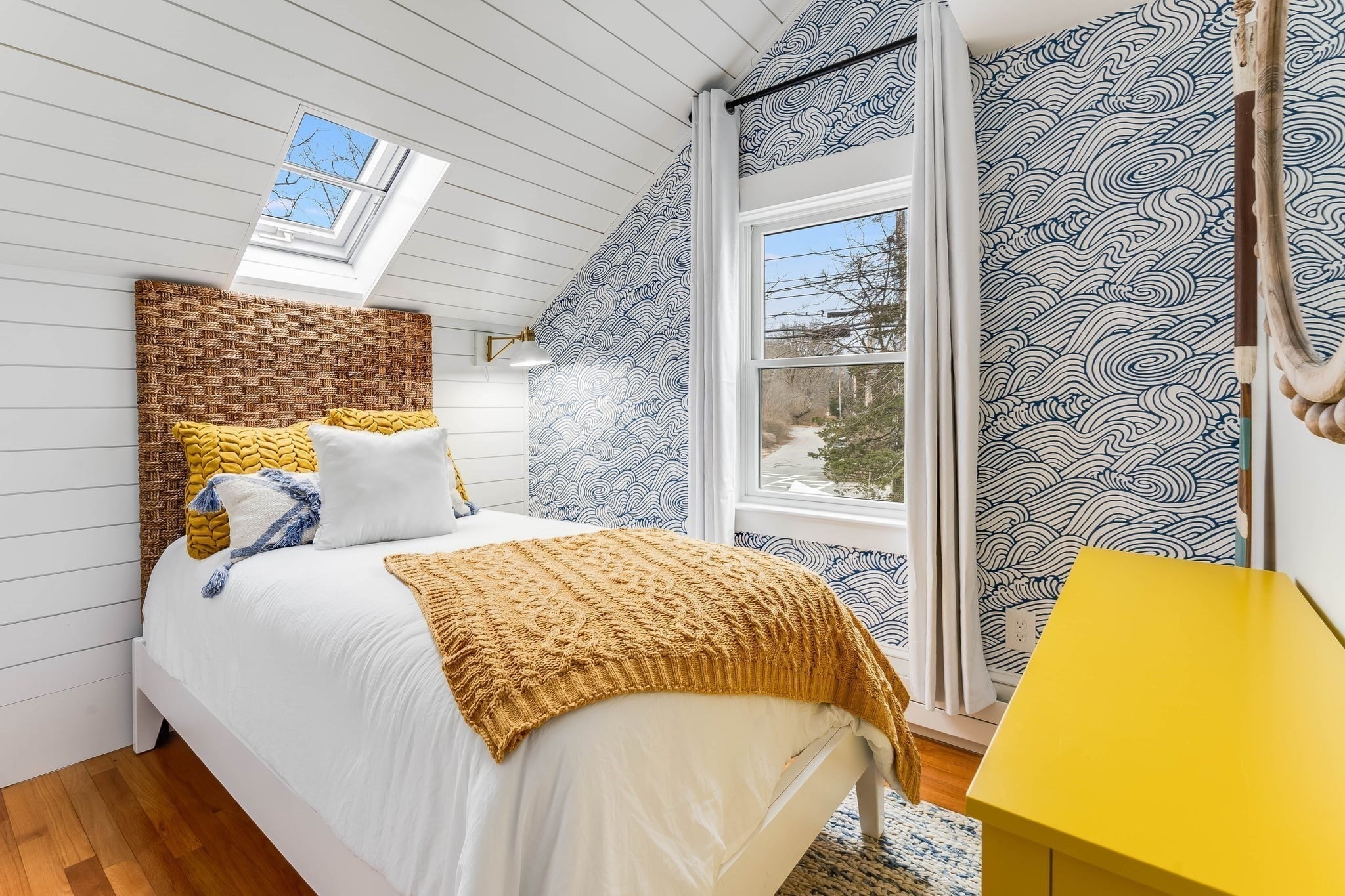 698 Washington St, Gloucester, MA, 698 Washington St, Gloucester, MA Photo #32