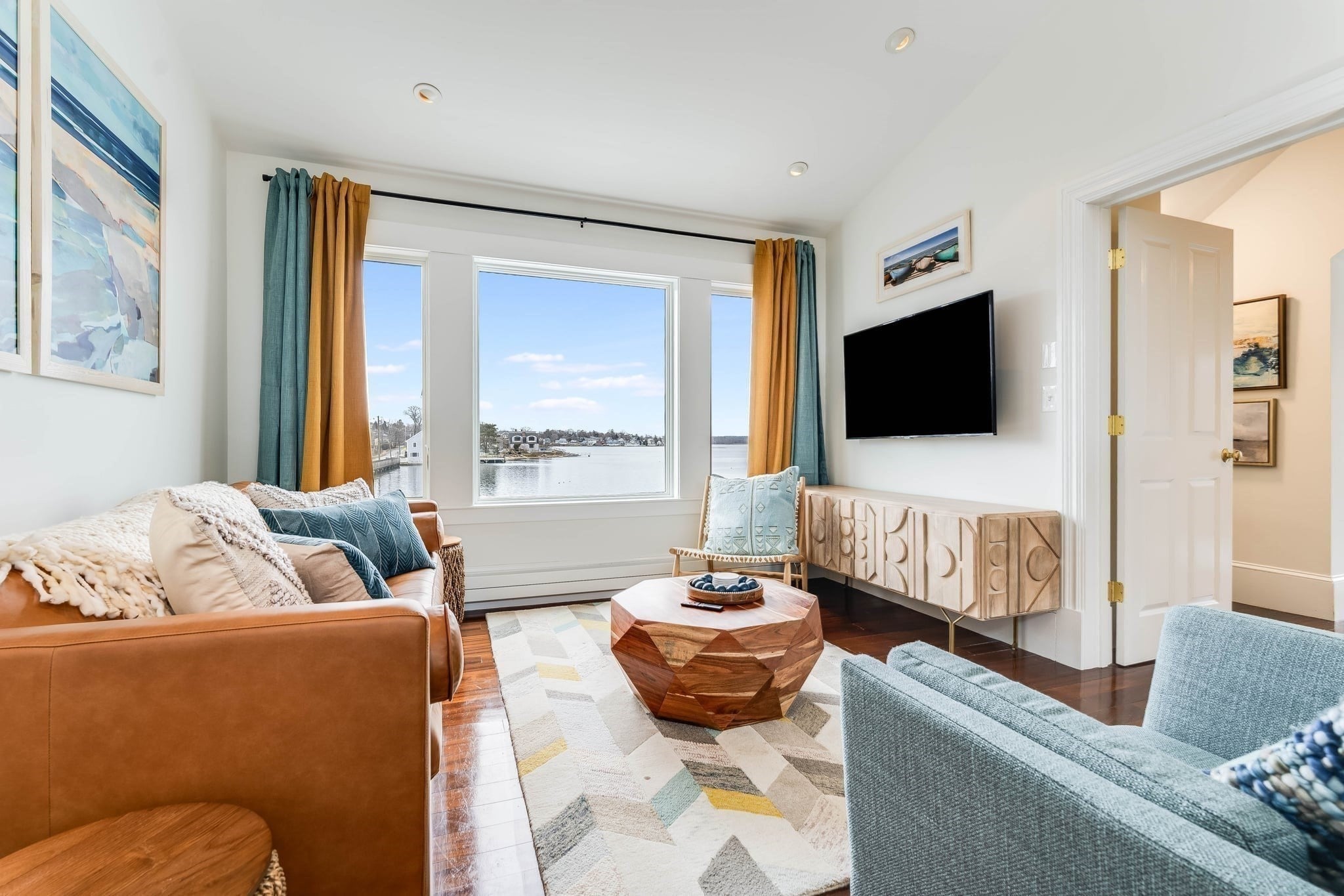 698 Washington St, Gloucester, MA, 698 Washington St, Gloucester, MA Photo #25